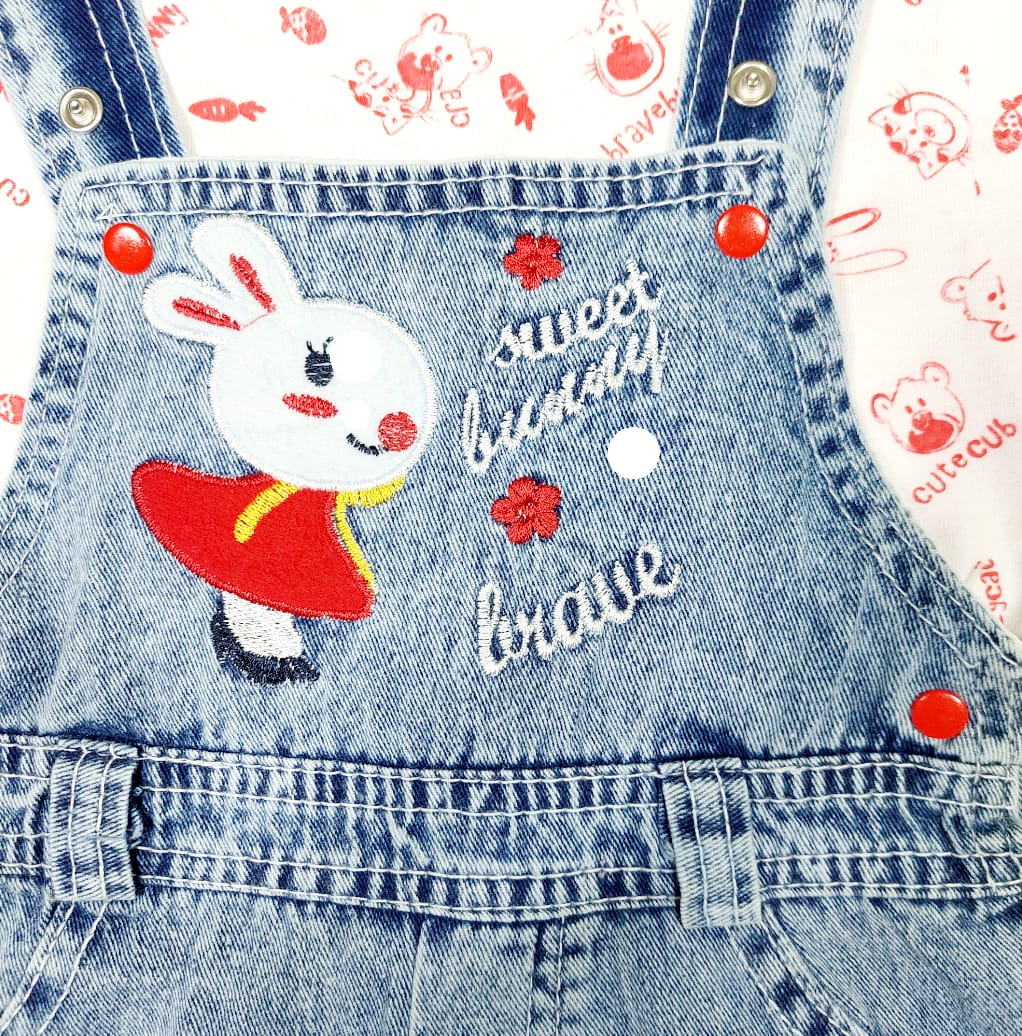 Compleu 2 piese SWEET BUNNY cu Salopeta scurta din denim si Tricou Rosu/Albastru denim